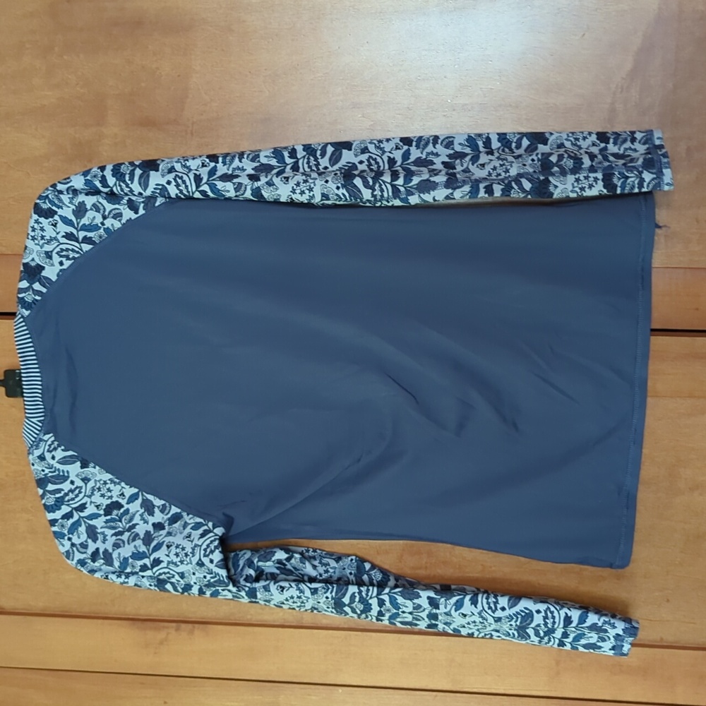 Eidon Blue Rash Guard Swim Coverup Small - Picture 2 of 3